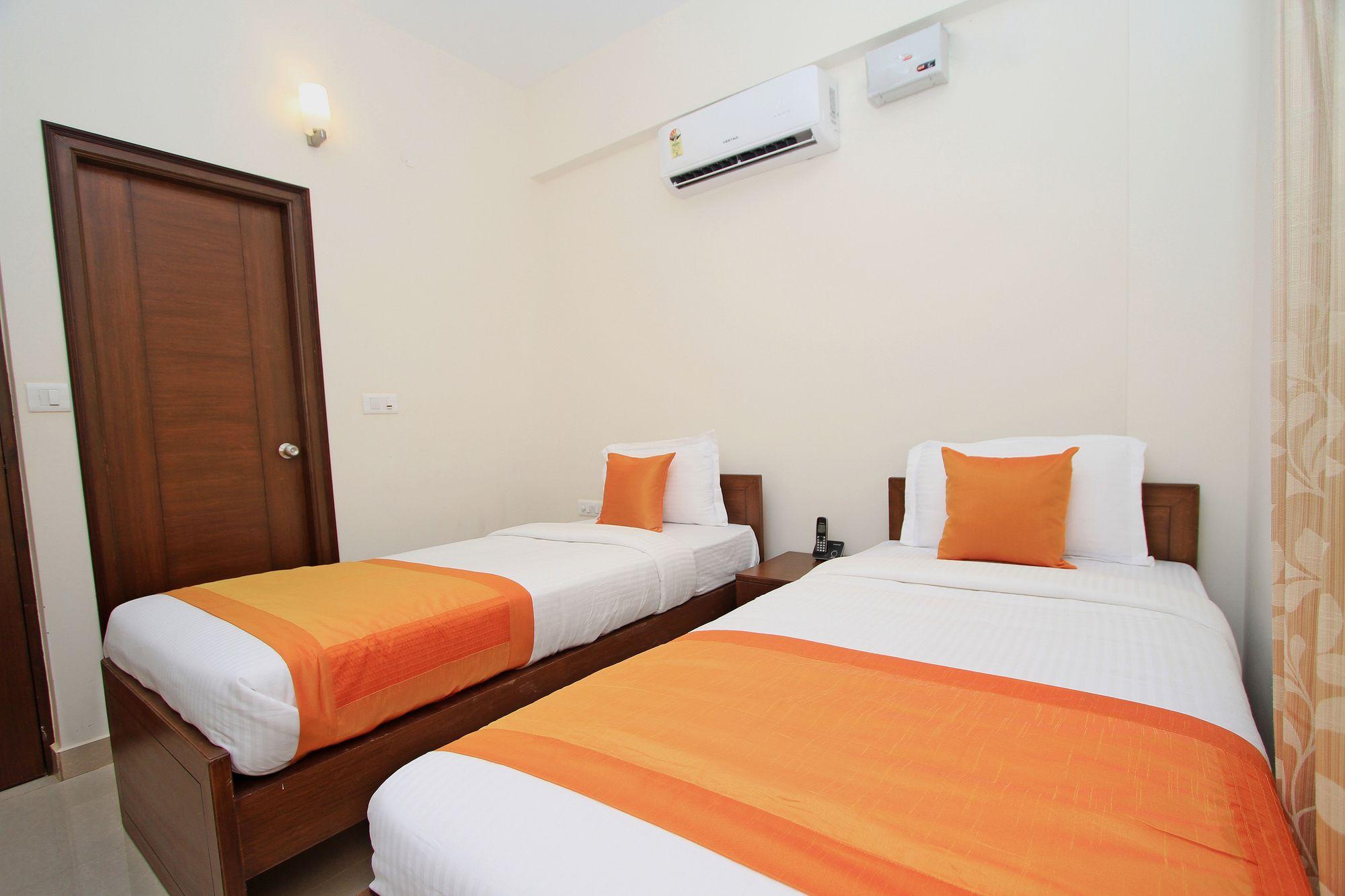 โอโย 4797 ลูลู ฮอสปิทาลิตี้ Hotel Yelahanka ภายนอก รูปภาพ