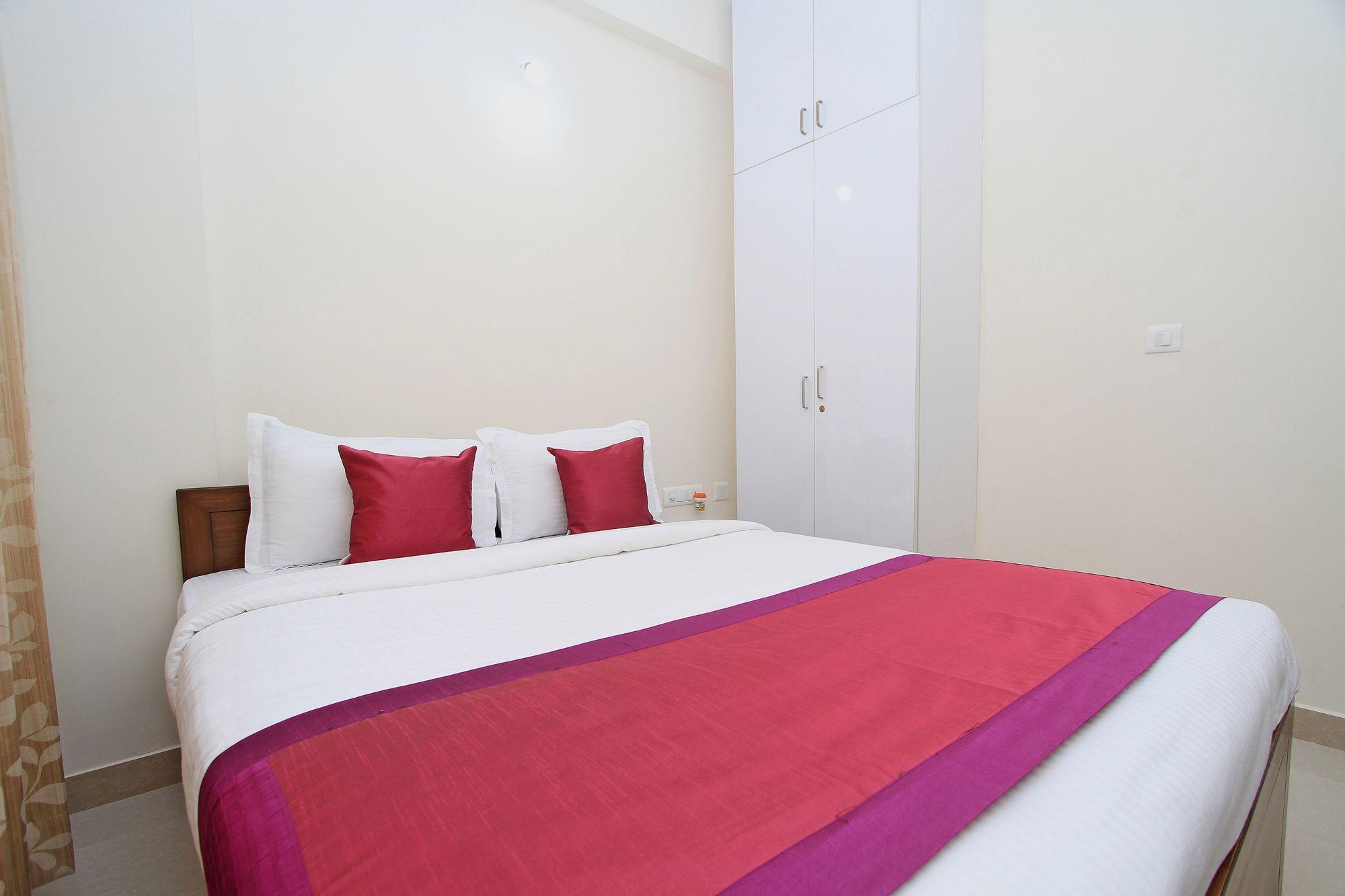 โอโย 4797 ลูลู ฮอสปิทาลิตี้ Hotel Yelahanka ภายนอก รูปภาพ